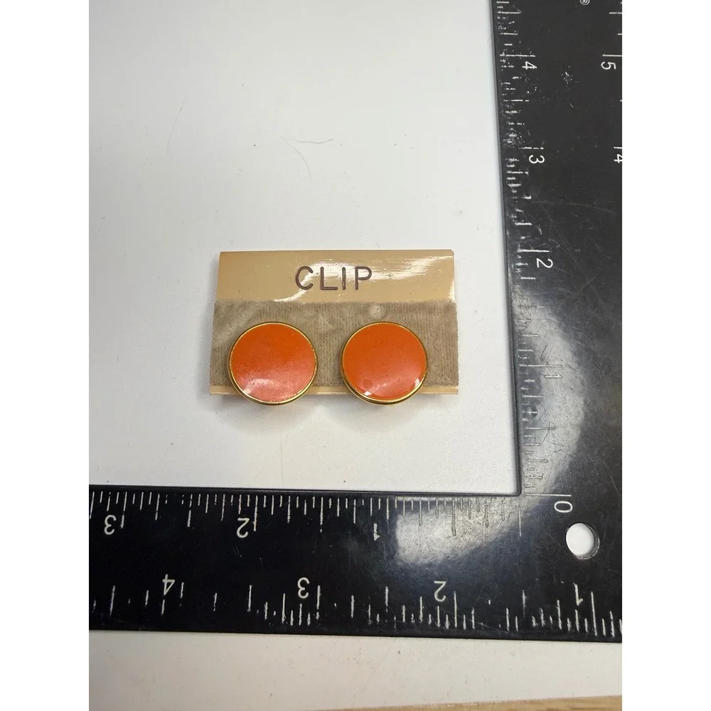 N/A vintage clip